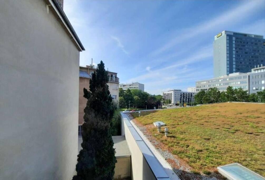 Modern And Light 2-Room Apartment Vienna Esterno foto